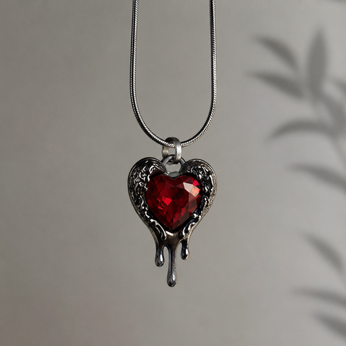 Dark-romantic crystal necklace